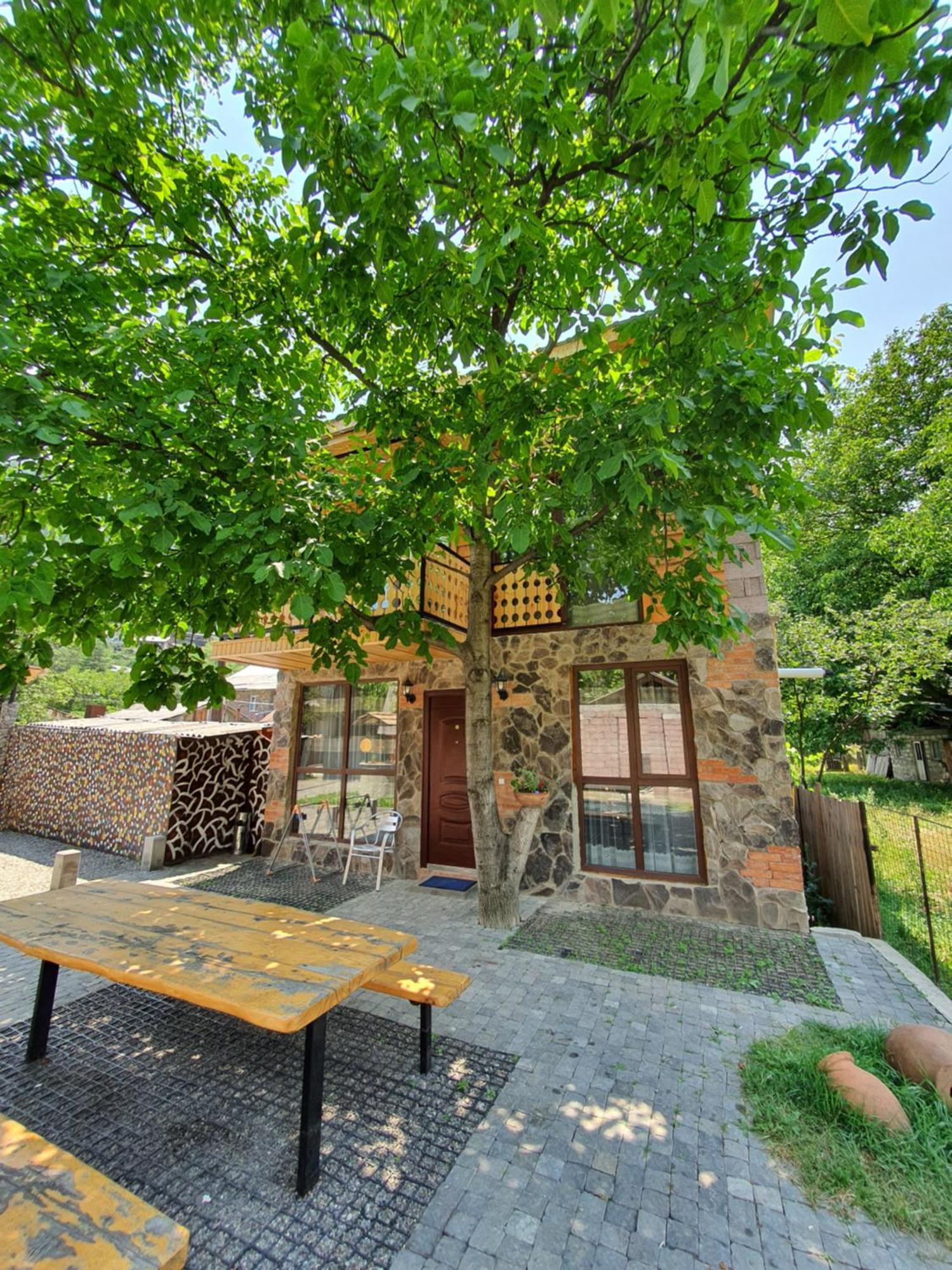 Levani'S Cottage Боржоми Стая снимка